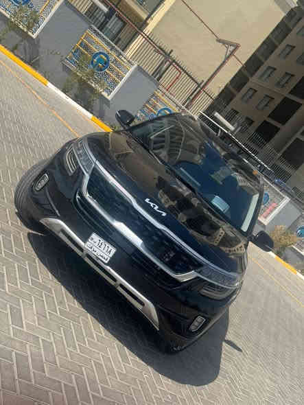 سلام عليكم سيارة سليتوس2023 SX على 
فئه سيارة فول مواصفات 1/1 سيارة وارد 

أمريكي سيارة فئه (SX) محرك سيارة 

1600تيربو يعني 🚀 سيارة دخول جديد 

حادث سياره جاملغ ونص من البنيد 

شاصي و لغد مكفول شرط لفحص بل سونار 
‏مواصفات السيارة 
 شاشة دادا شوب 
فتحة سقف 
(كشتات لون ماروني جلد  و كهرباء ) مميز 
رادار امامي و خلفي 
كامرة دواره 
مثبت سرعه                سياره ماشيه 38الف 
تحديد مسار 
شاشة كبيرة لمس 
تدفئه و تبريد بل كشتات 
تدفئه بل كشنات الخلفية 
دخول ذكي 
شاير بل مري 
تشغيل عن بعد 
تبريد قطعتين 
‏سايد بريك دكمة 
‏ باقي بعد مواصفات هواي ما ذاكر 
‏عنوان السيارة بغداد حي الجهاد 

‏سعر السياره 145 ورقة بيها مجال اتصل و سهله سياره جديده معنى الكلمه 

‏ شراي يتصل على رقم ***********
بيع بدون مراوس.   
                           طب شوف صور سياره⬇️
