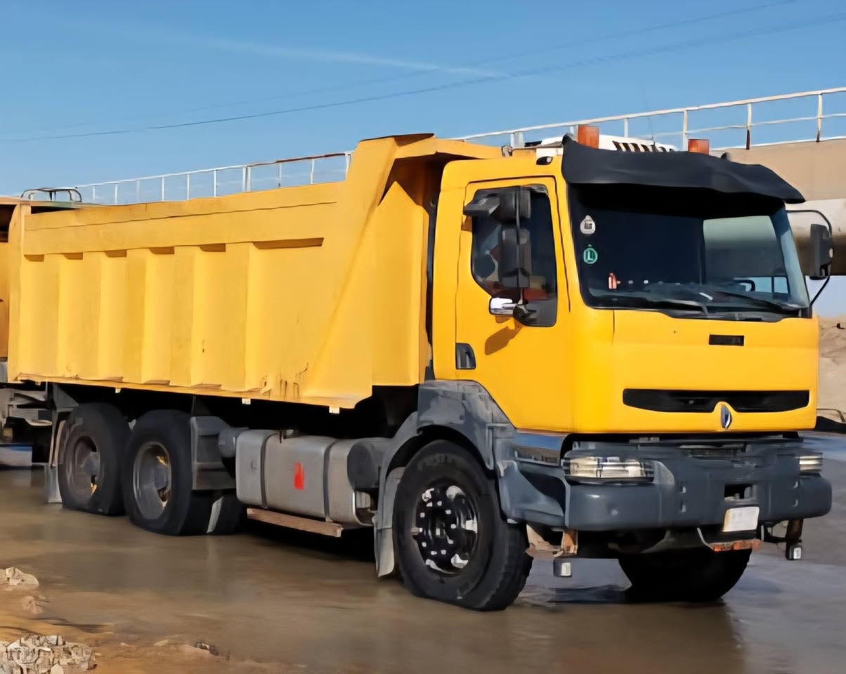 السلام عليكم 
رينو مواصفات دوله ٣٨٥ مرسمه ٣ لوحات
تخم تاير ويل وبرماغ مجدده لل٢٨ تحويل ثاني يوم لا تبخير لا تنقيص كبل للشغل واسط العزيزيه 
للاستفسار اكثر للاتصال بالرقم ***********
