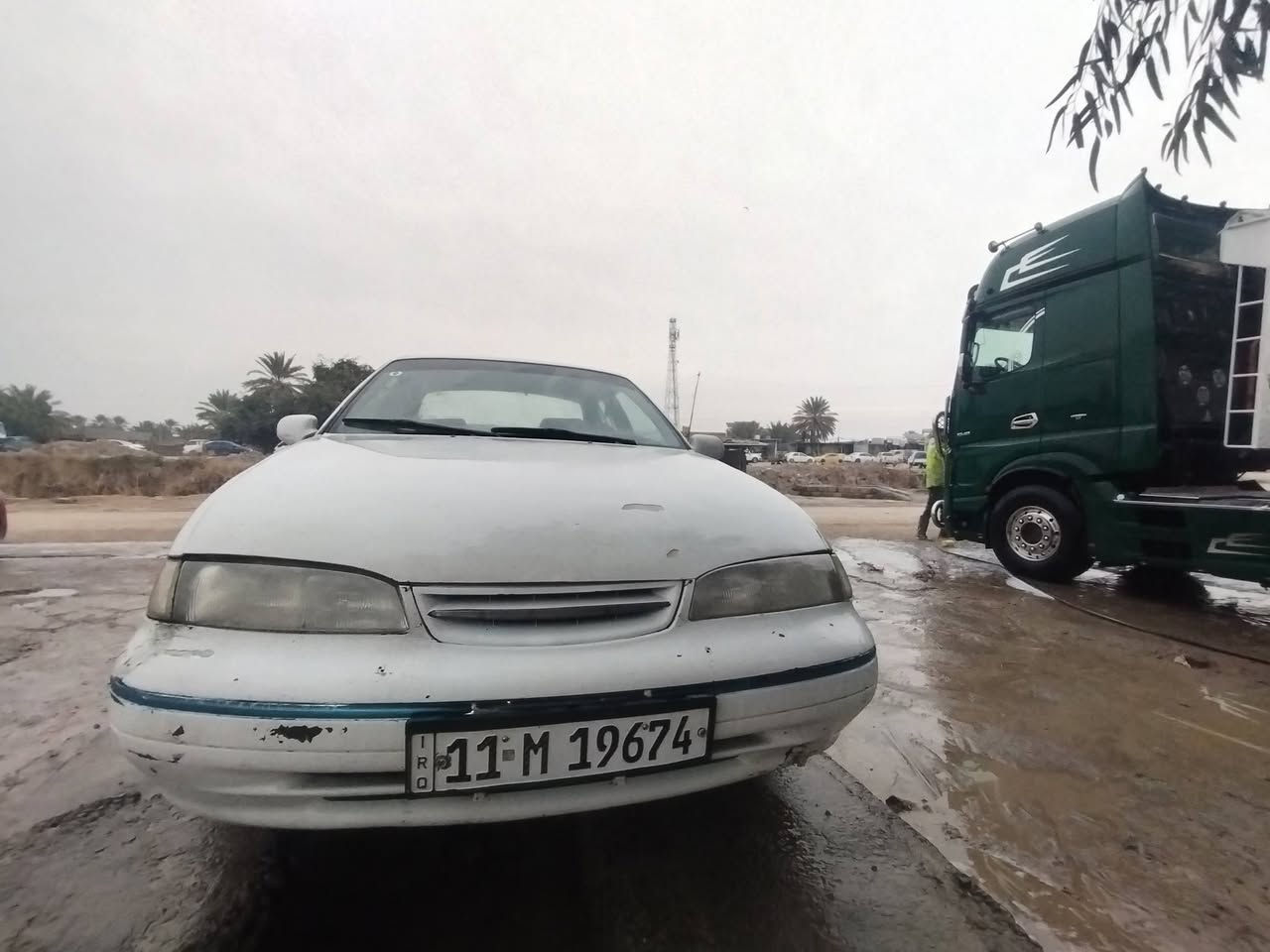 برنس فراشه موديل 96 للبيع
سياره نضيفه مرتبه
رقم انكليزي بسمي
سعر ٣٣ بيه مجال 
لتواصل :***********
