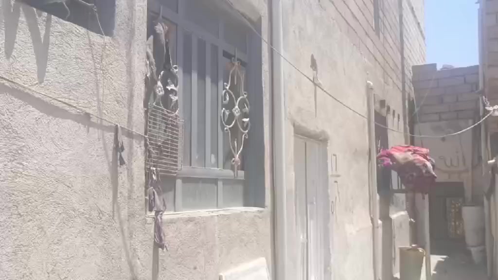 بيت للبيع 50 متر شارع الرسول الاعظم قريب شارع 20 غرفتين وصاله ‏‪***********‬‏ تصال  

السعر 20مع المجال 

‏‪***********‬‏. واتساب فقط
