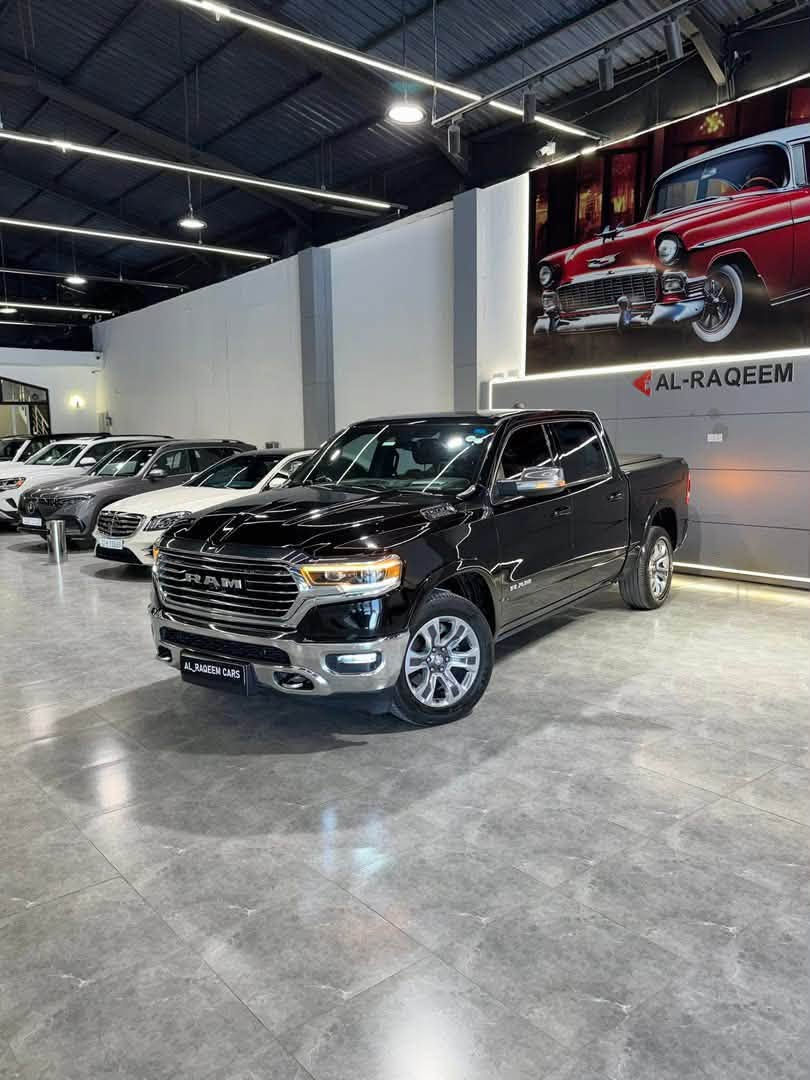 Dodge raam
دوج رام 

موديل 2024 

مواصفات لونك هورن لميتيد فول فول 
ماشية 95 الف كيلو 

وكالة هارلم كفالة عام خليجية 

عنوان اربيل شارع 100 

السعر 510$ و بيه مجال بسيط 

للتواصل واستفسار 

*********** 

***********
