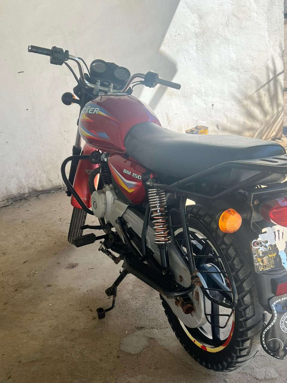 بوكسر ١٩ كفاله عامه اوراق محرك مامفتوح اسبانه مامدود عليه أوراق كامله نقصه بس بريك كدام 
 سعر٧٥٠ 
 بكاني خالص 
***********
