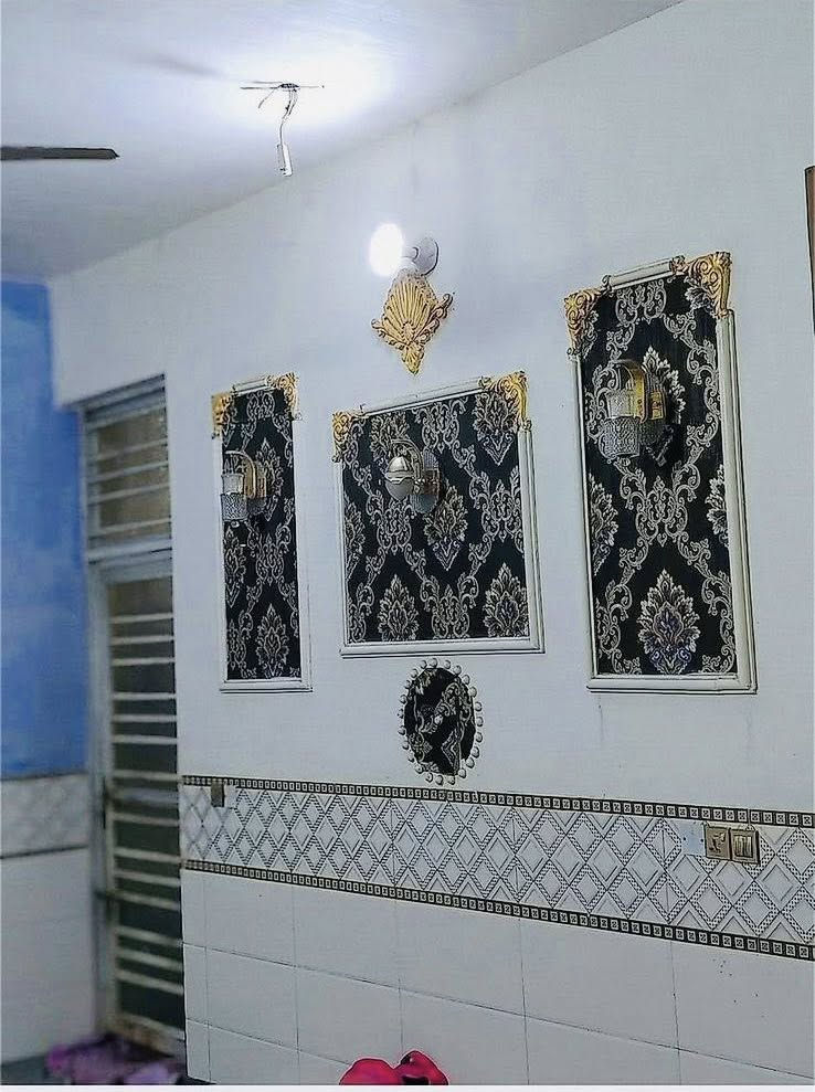 ب٨٤ مليون قابل للتفاوض دار ٢٠٠م في ابي غرق بداية حي ابو اسد طريق حله كربلاء، بناء حديث غرفتين نوم، طابو زراعي سند ٢٥ للاستفسار 
***********
***********
