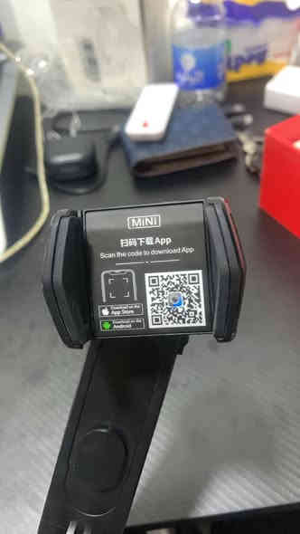 ستاند مال تلفون ماعنع اهتزاز ويا اضائة السعر 5 الف 

***********
