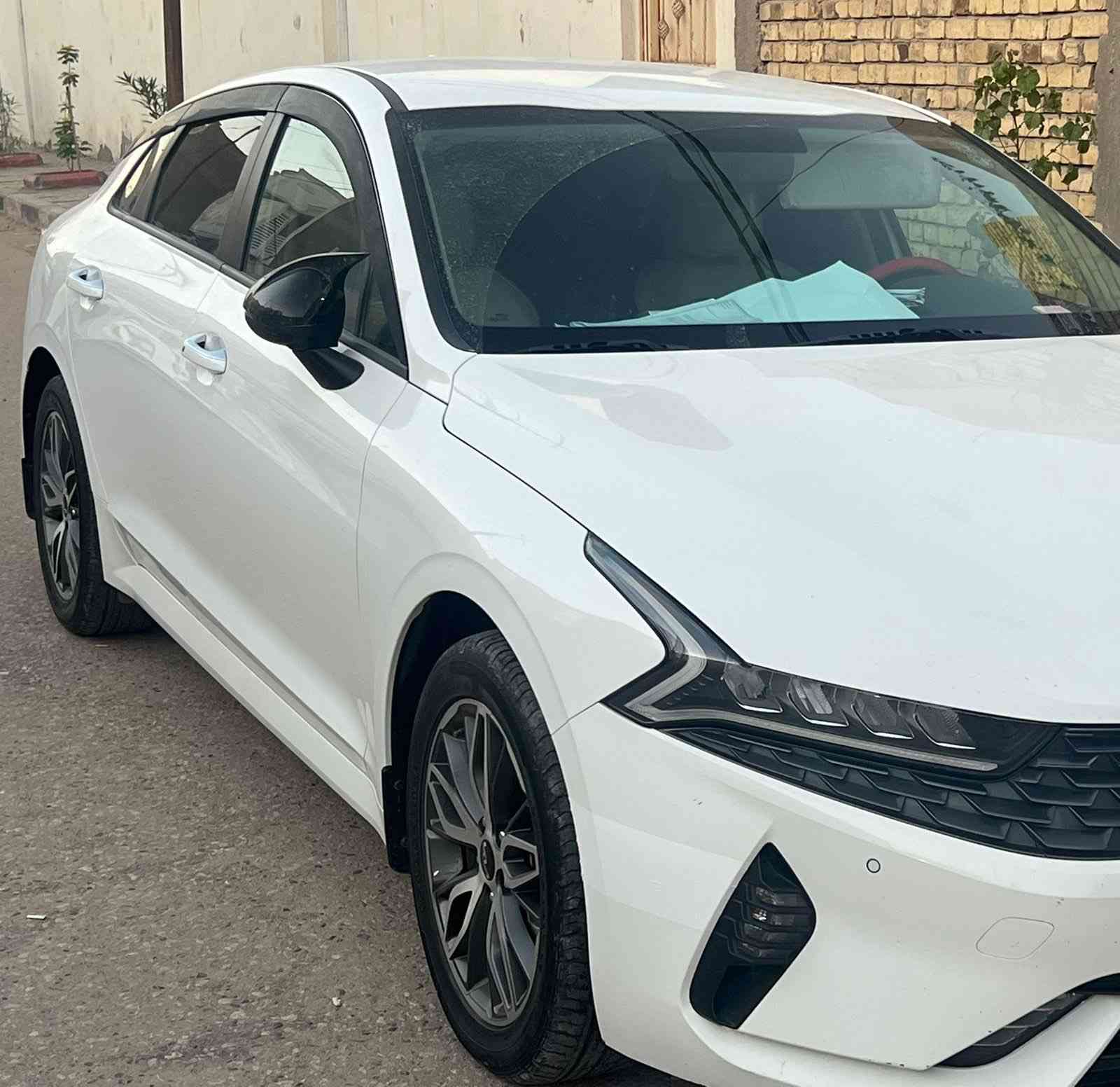 سلام عليكم
كيا K5 موديل 2022 ماشية90
المواصفات
محرك 2000 دوش 
حساسات خلفي وامامي
تشغيل بصمه
تشغيل عن بعد 
كرسي السايق كهرباء 
كراسي جلد
مانع انزلاق
تبريد قطعتين
كاميرا دواره
ويل كب17
بصمة ابواب التشغيل
لد ترحيب
بانوراما 
خمس وضعيات قياده
المصابيح الاماميه زنون اربع عدسات 
مثبت سرعه
تحكم ستيرن كامل
كشنات جلد ومخمل
مري كهرباء شفط
تبريد لمس + ميموري
السياره كفاله عامه من الضربه والتبديل والبارد والصبغ 
مكاني الديوانية 
للاستفسار اكثر اتصال  على الرقم
***********
