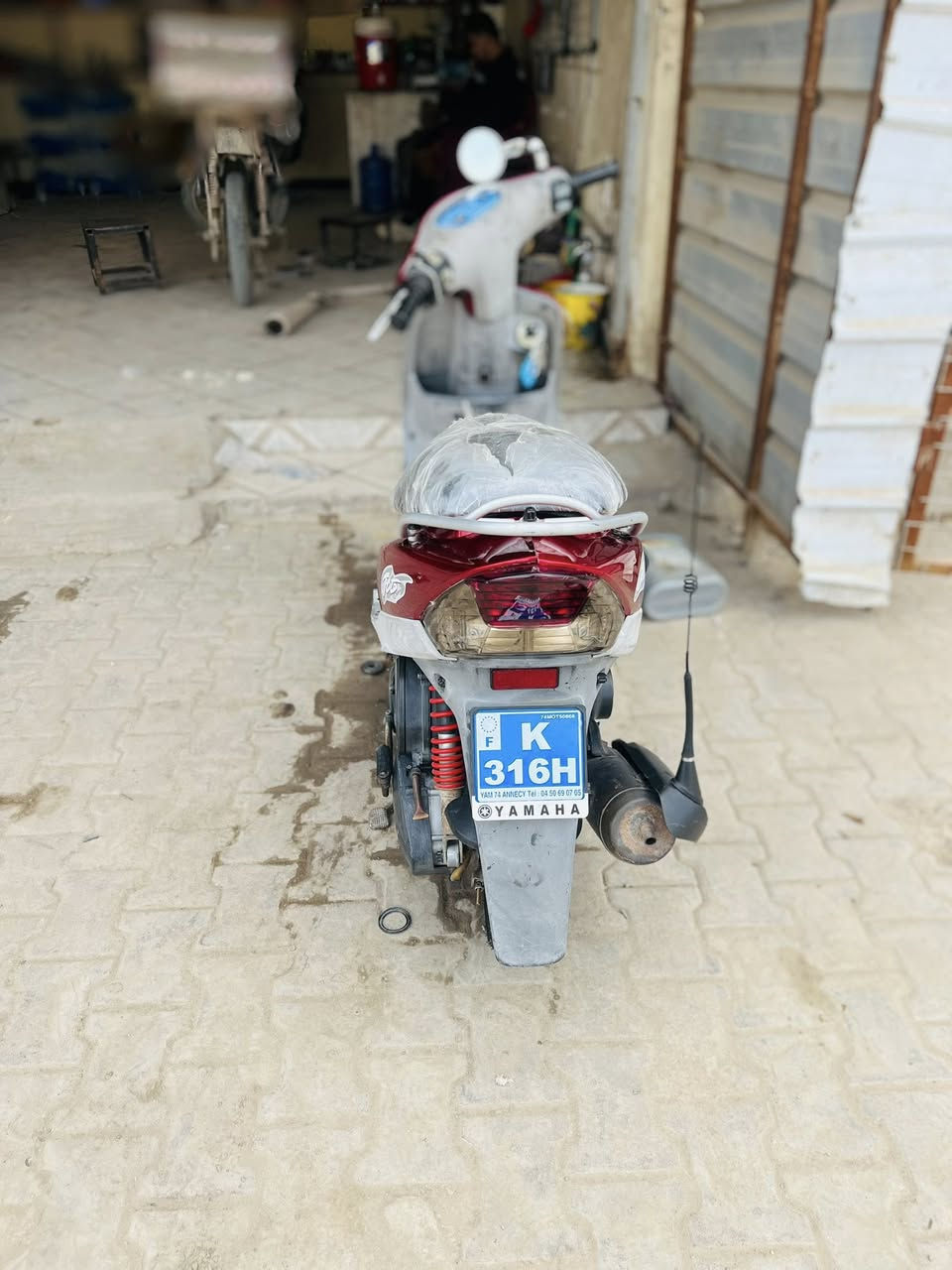 ماكس منغولي كفاله عامه الدراجه برغي منازل منها الكفر اصلي شرط التايوان الاصلي  بدلت الكفرات لان جردن الدراجه خرسه مابيها اي صوت تراي وين ميعجبك المعدل شرط110 الدراجه تخم تاير اصلي  الكهرباء كلها تشتغل مابيها اي نقص  السعر 900وبيها مجال حك الجيه للاستفسار***********
