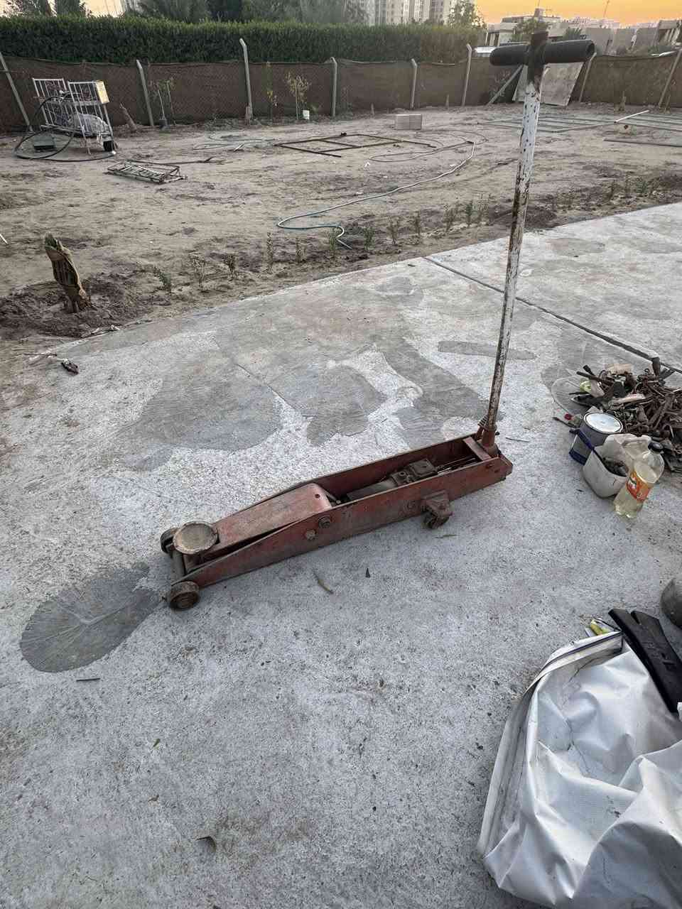 جك اصلي تمساح حجم جبير ب٣٠٠ وبي مجال مكانه بغداد م ***********
