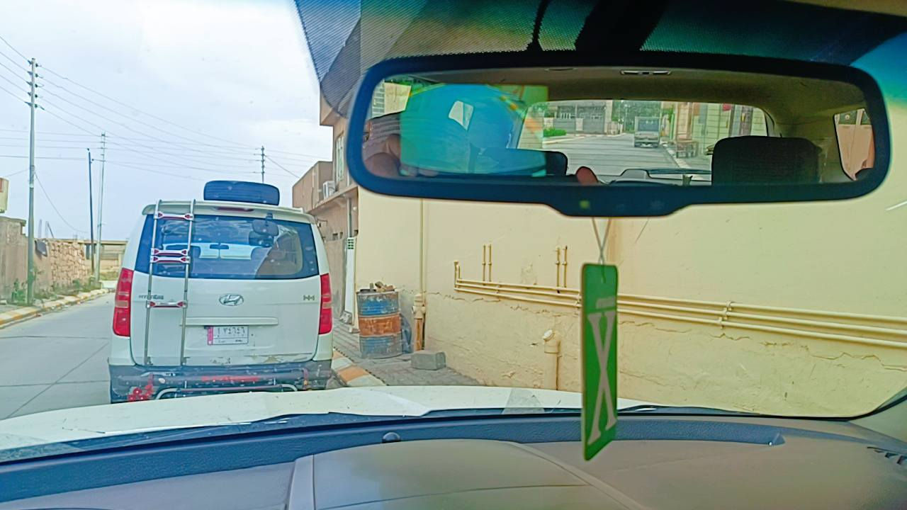 سلام علیکم
رقم بغداد حديث مجدد
كيا مهافي 2012 
 فول مواصفات  1/1
7 راكب 
كلش مريحه للسياقة وعندها انطلاقية قوية 
محرك 3.8 
سته سلندر 
عزم نيوتن 362 
و270 حصان 
دفع رباعي
تحكمات ستيرن كامل وكلها شغاله 
شاشة وكامرة خلفية
داش كام تسجيل 24 ساعة الحماية من الحوادث
كشن سائق كهربائي  ميموري
المرايات الجانبيه كهربائيه  قلاب بالبك
صندوق شفط
نظيفة بنسبة 95% 
مكفولة من كل شي عدا بارد واحد خفيف خلفي 
المكان ديالى ناحية السعدية 
سعرها 155 قفل 
***********
