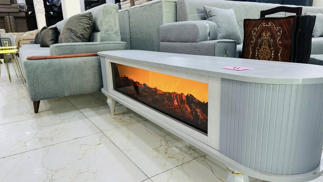 اهلا وسهلا بكم زبائننا الكرام نقدم لكم مجموعة متنوعة من الأثاث الحديث بأنسب الأسعار للحجز مراسلة الصفحة متوفر توصيل ***********
