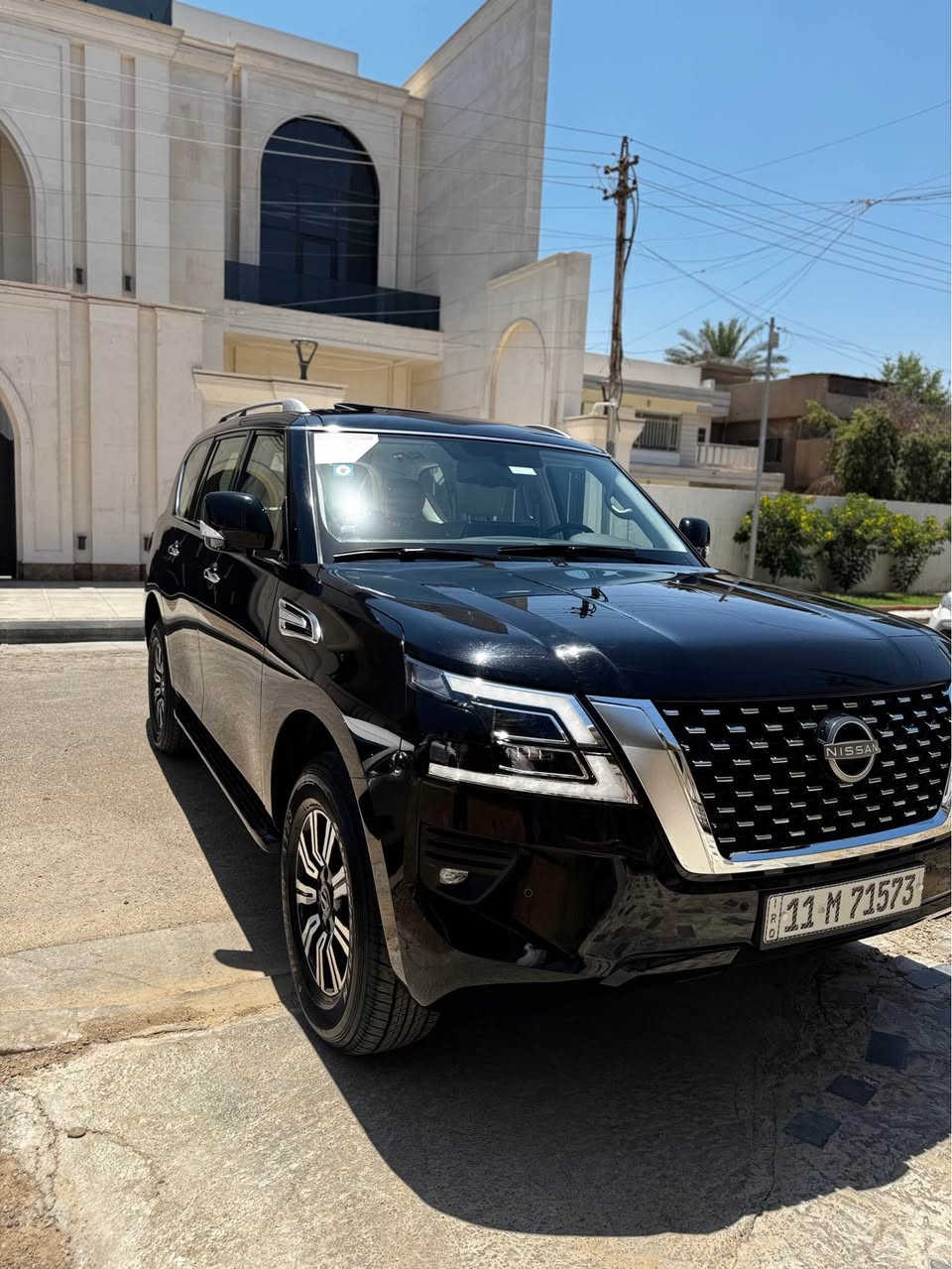 نيسان باترول موديل 2024 ضمان شركة السور 3 سنوات 
فول مواصفات 
سلايد 
كشن كهرباء 
بصمة ودخول ذكي وتشغيل عن بعد 
شاشة وكامرة وكامرة بالمراية الوسطية 
صندوك كهرباء 
محرك 4000 ستة سلندر 
ماشية 12 الف كيلومتر 
انظمة قيادة متعددة 
حساس امامي خلفي 
والباقي معروف 
السيارة كفالة عامة 
السعر 440 ورقة
للاستفسار 
***********
المكان البياع او حي العدل بغداد, العراق
