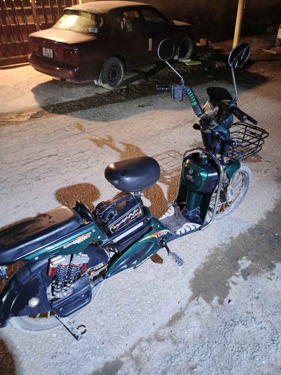 السلام عليكم  بايسكل شحن🔋⚡ موديل 2025 كلش نظيف كامل مكمل من كلشي اي نقص مابي للبيع 
اربع نمر سرعه ٩٩حقيقي خمس بطاريات كهربائيات اشاير هورن بلوتوث مري كله كامل مكمل من كلشي اي نقص مابي 
تجي تركبه وتروح اي نقص مابي حجم ٢٠ وبايدر هم يشتغل 
السعر 280وبي مجال شي قليل حك الجيه 
عنوان بعقوبه /باب الدرب 
رقم ***********وبي واتساب هم
