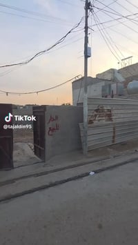 العكيلي • دار مع قطعة • ٣١٠م