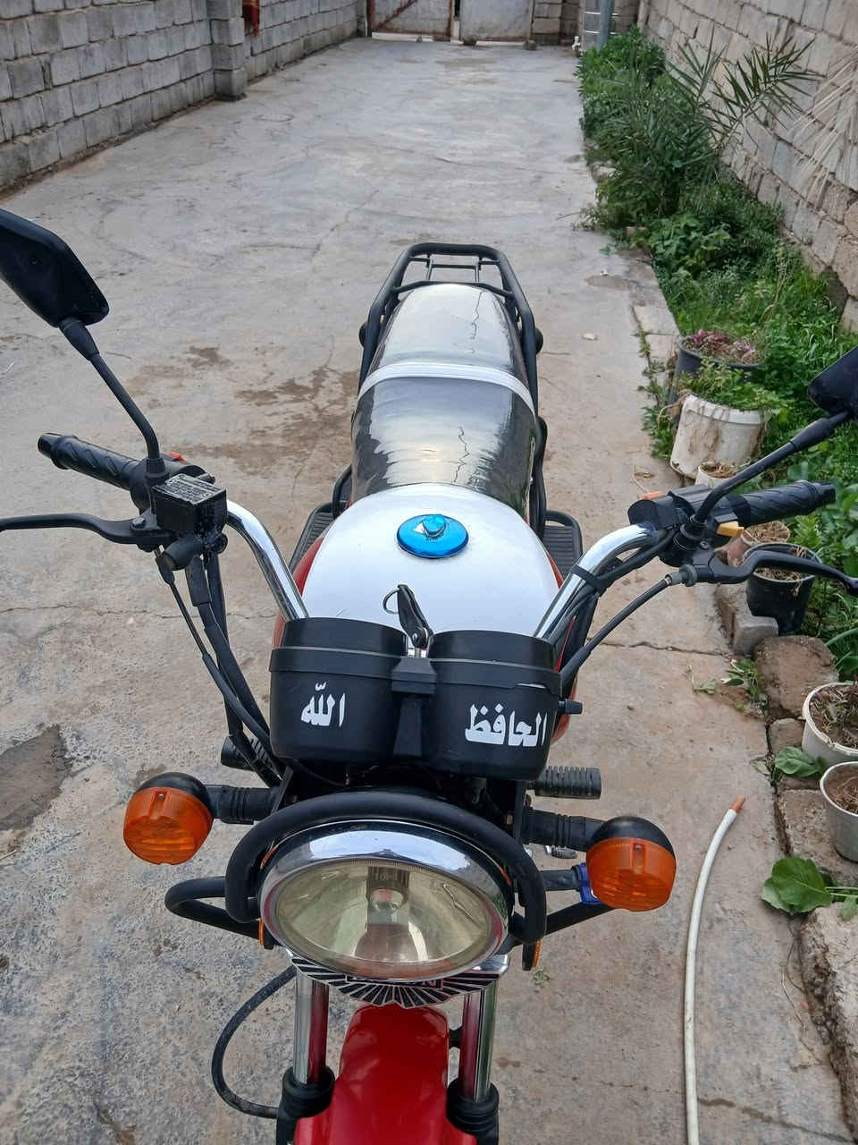 سلام عليكم داي وان موديل 2023 الوراق سحب دراجة كفالة عامه السعر مليون 150 وبيها مجال ***********
