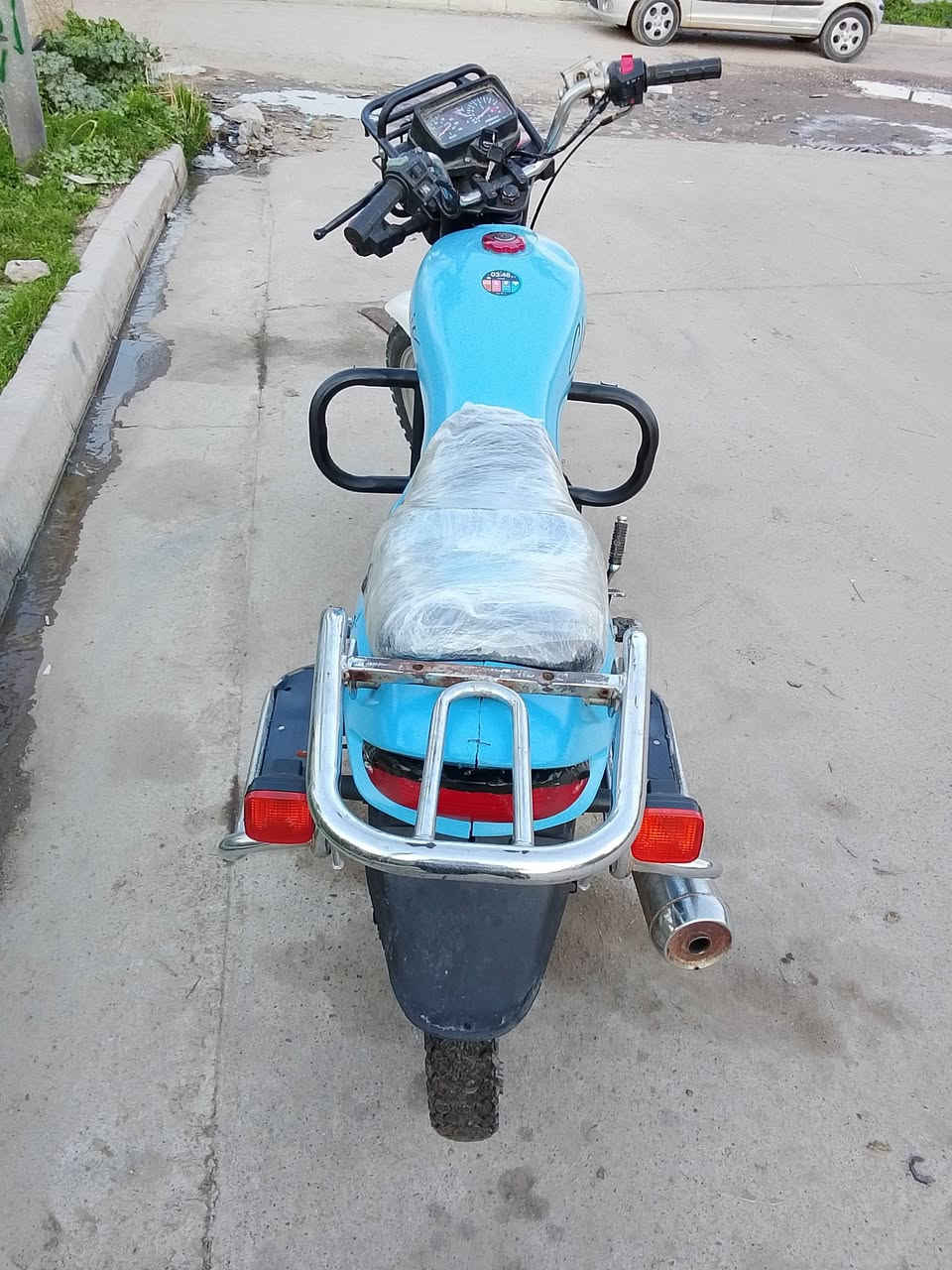 ماطور خمسه كير نضيف محرك نضيف كهربيات كلو شغال تايرات جديدة السعر 350 قفلو ***********
