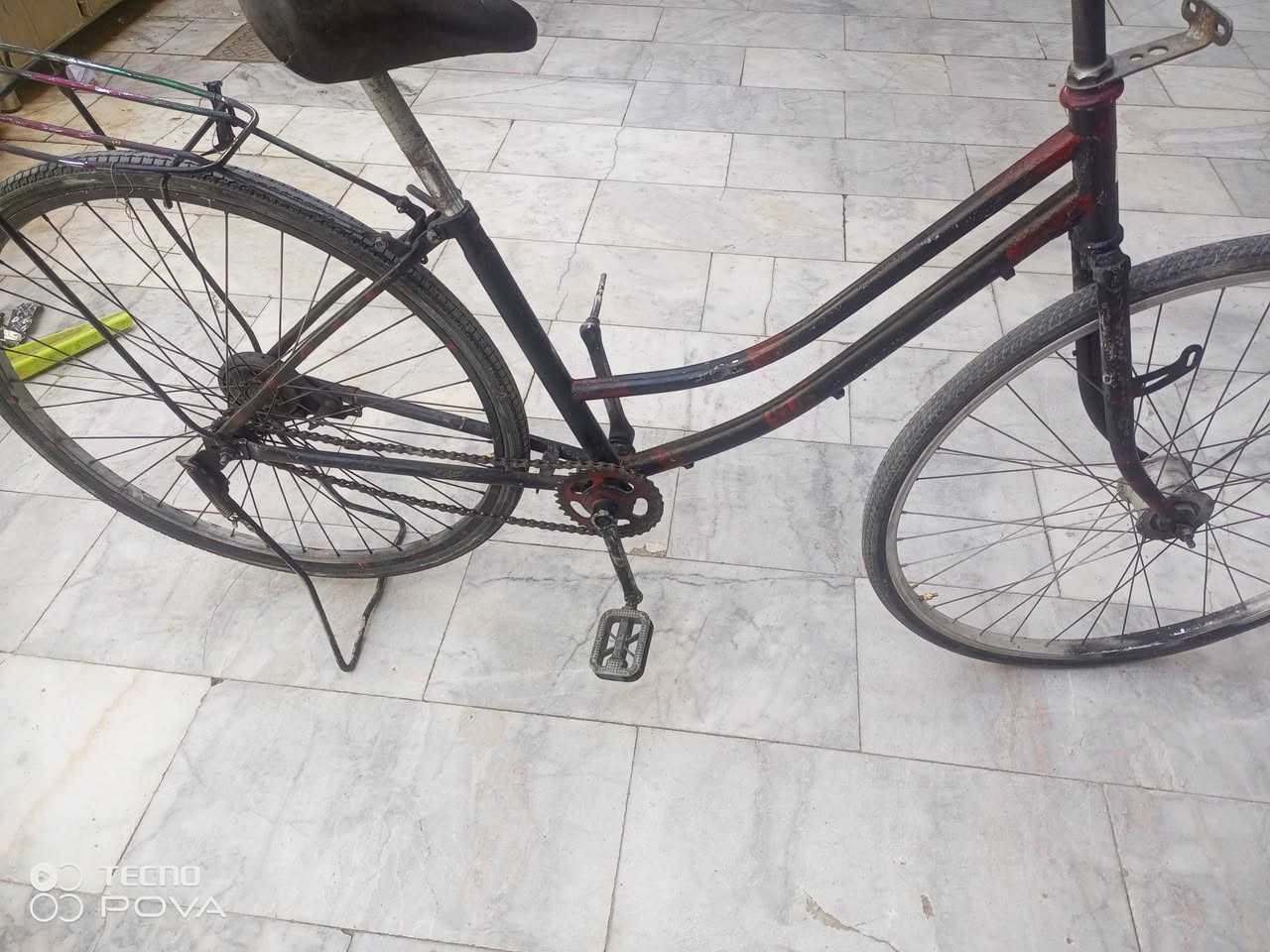 سلام عليكم  بايسكل للبيع السعر 30وبيه مجال للطيبين


**إذا كنت صاحب هذا الإعلان وتريد حذفه لأي سبب، رجاءا أرسل رسالة إلى الدعم الفني**