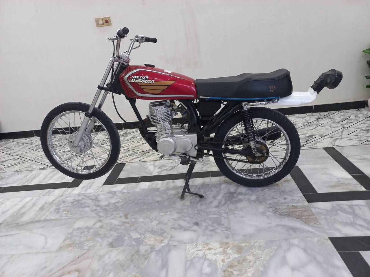 اربعه كير اصولي للبيع شاصي 17 وكيله عقيل الربيعي   السعر ب750 وبيه مجال قليل المكان مشخاب هاذه رقمي ***********
