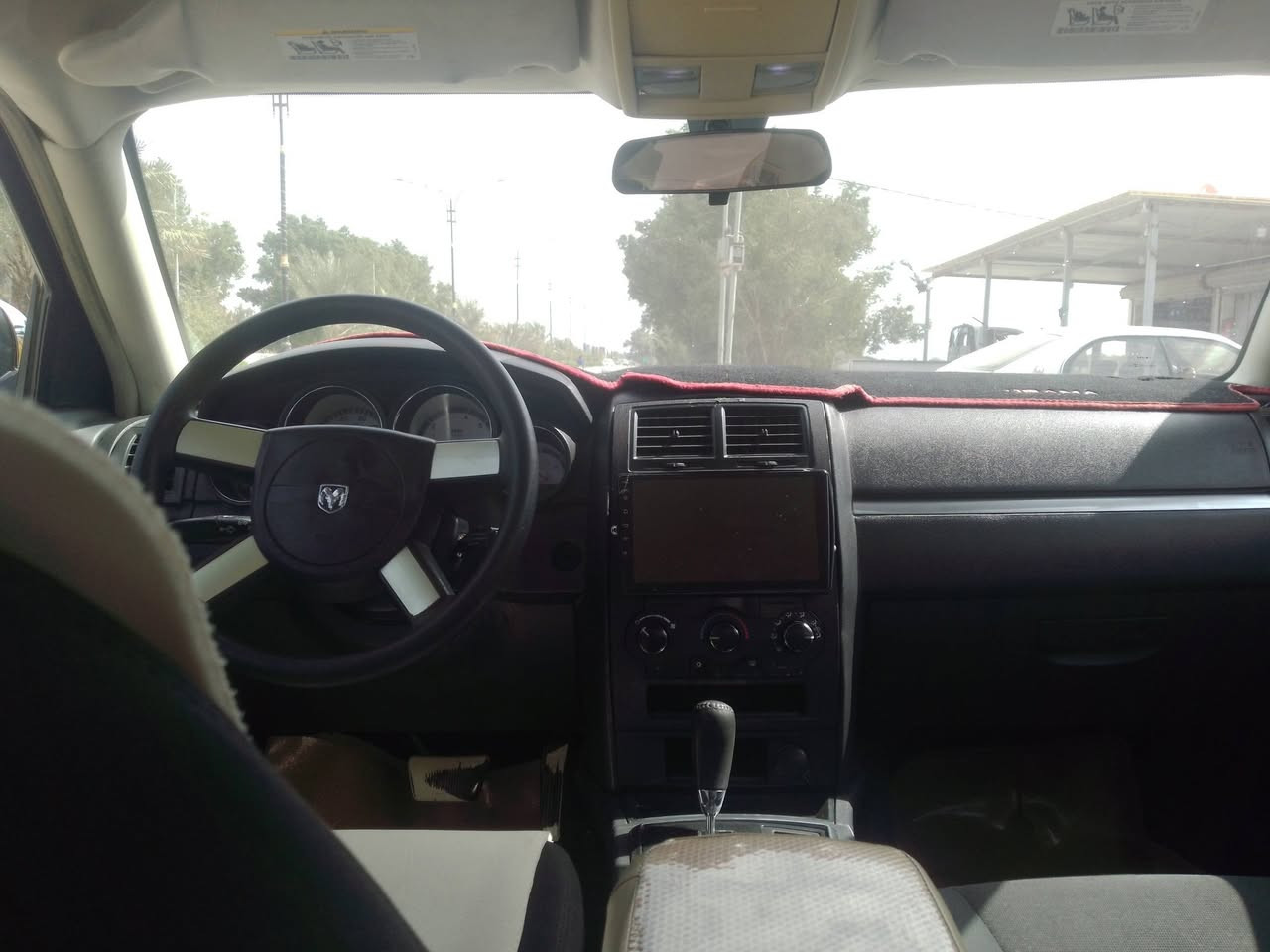 يالله 
السلام عليكم جارجر2008  معمرة 
 ومصبوغه  جديد  حادثة الجاملغ الخلفي جهة السائق ومبدل بيبانها اثر خياس أجل القارئ مع الداير 
رقم بغداد تحويل تريد وكاله 
سنويه2028
السياره خطها بغداد كوت مصفره هيئة وعليها غرامه 700 ألف ينزل من سعرها 
مكينه كير مكفول 
تبريد ثلج 
ما ناقصهه شي 
مكانهه واسط 
السعر ٩٠ وبيها مجال حق الجيه للاستفسار أكثر الاتصال ع ***********
