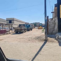 محل تلفونات الرتاج • واجهة ٢٠م • ٧٤٠م