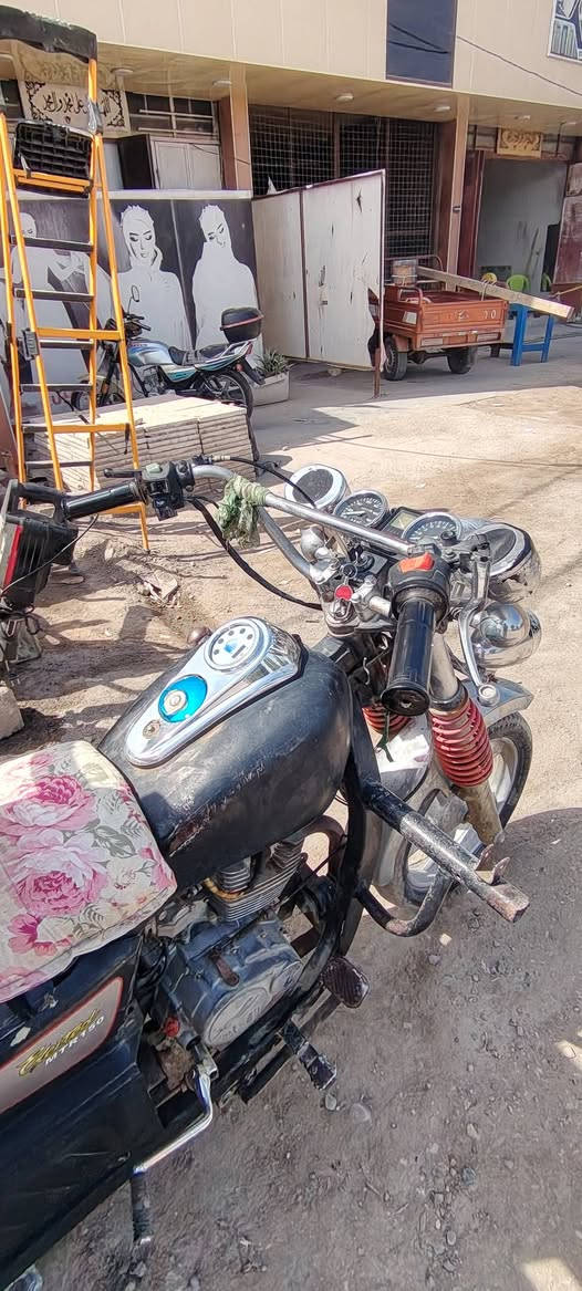 السلام عليكم ستوته اوراق كلشي مابيها نقص كهربائيات محرك ستوته جاهزه موديل 2016 البلادي للبيع مستعجل عليها كلش 
***********
