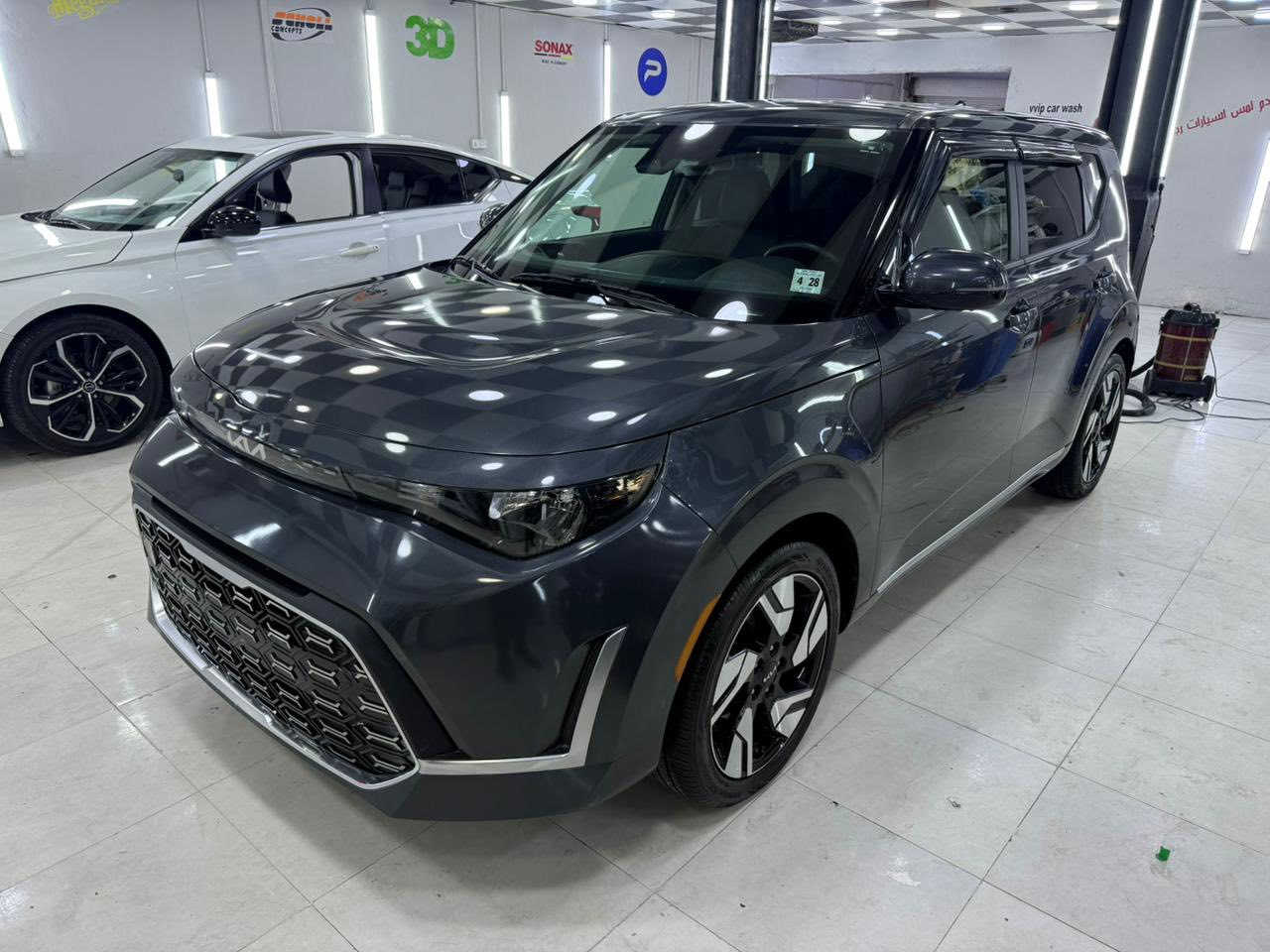 سلام عليكم
للبيع كيا صول موديل 2023  جتي لاين GT_LINE

حجم المحرك 2000 دوش ماشية 49 الف

اعلى فئة  بالصول فول  موصفات خاصه تجي فتحه وبصمه وشاشه ايباد وبجم عدسه زنون بلادي سايد بريك بصمه ابواب بصمه 

كشنات كهرباء كشنات تدفه شاحن وايرلس تبريد بيانو رادار امامي شغال رادار خلفي رادار يمنه ويسره حساس اطارات كشاف امامي شغال نضمه قياده

 السياره جديده كلش 

اشاير بل مري ولكب كروم حجمه 18  وبيبان حمر بلادي اناره داخليه دمام صوت امامي وخلفي 

 تشغيل عن بعد اطفاء ذاتي 
انضمه قياده

صبغ فقط بونيت بدون دواخل   ايرباك استيرن فقط وراجع بلادي 

سعر  152 $ ورقه
سيارة كاتي تترقم شمالية
مكان سيارة كركوك 

للأستفسار ***********
