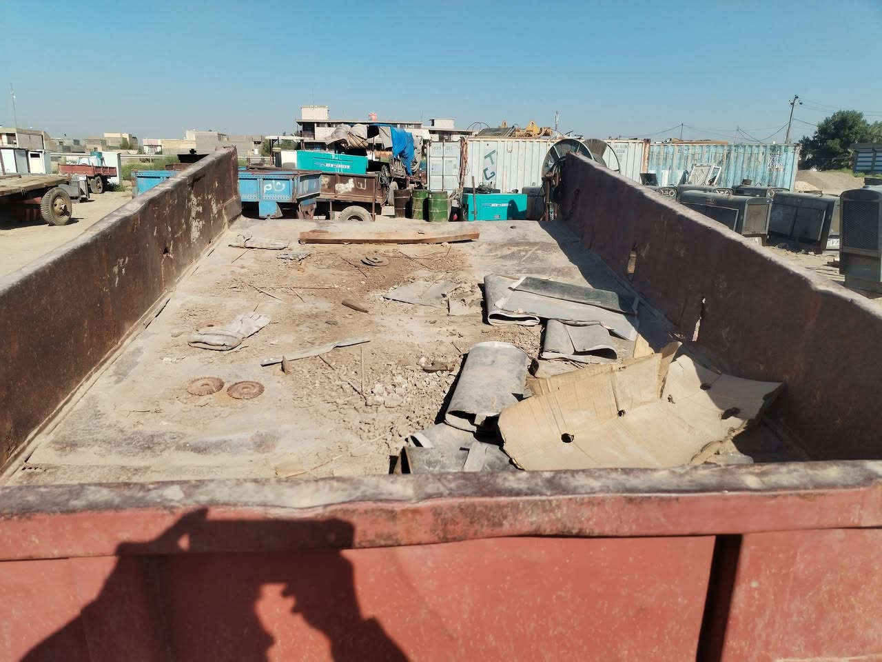 البيع اسعر 700وبيهه مجال اتصال ***********
