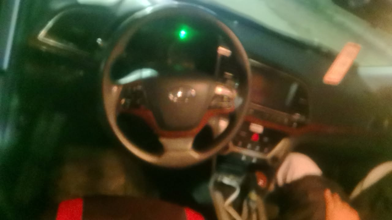 السلام عليكم 
افانتي 2018 بصمه 
فول بدون فتحه

سنويه وهزه جديد بسمانا
تحويل مباشر 
محرك جيدي اي 
بيها باب وجاملغ خلفي رش بدون ضرر
سعر 125 ومجال بسيط
مكان سياره ربيعه 
***********
***********
