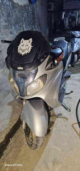 سلام عليكم
سكاي 650 لللبيع فقط
اللون سلفر
اطارات جديدة
دهن جديد
بطارية جديدة
ماء اخضر جديد
مكانه واسط النعمانية.
السعر من الاخير 13 ورقة
تلفون ***********
ملاحظة. غير متواجد ع الفيس
