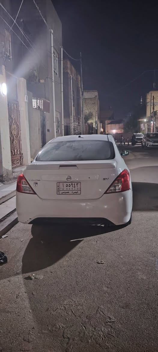نيسان فيرسا ٢٠١٨ بيها بس دعاميه اماميه بدون ارباك محرك وكير جداد توني شادهن سعر ٩٨ وبيها مجال قليل رقم *********** سياره بل ناصريه حي اور
