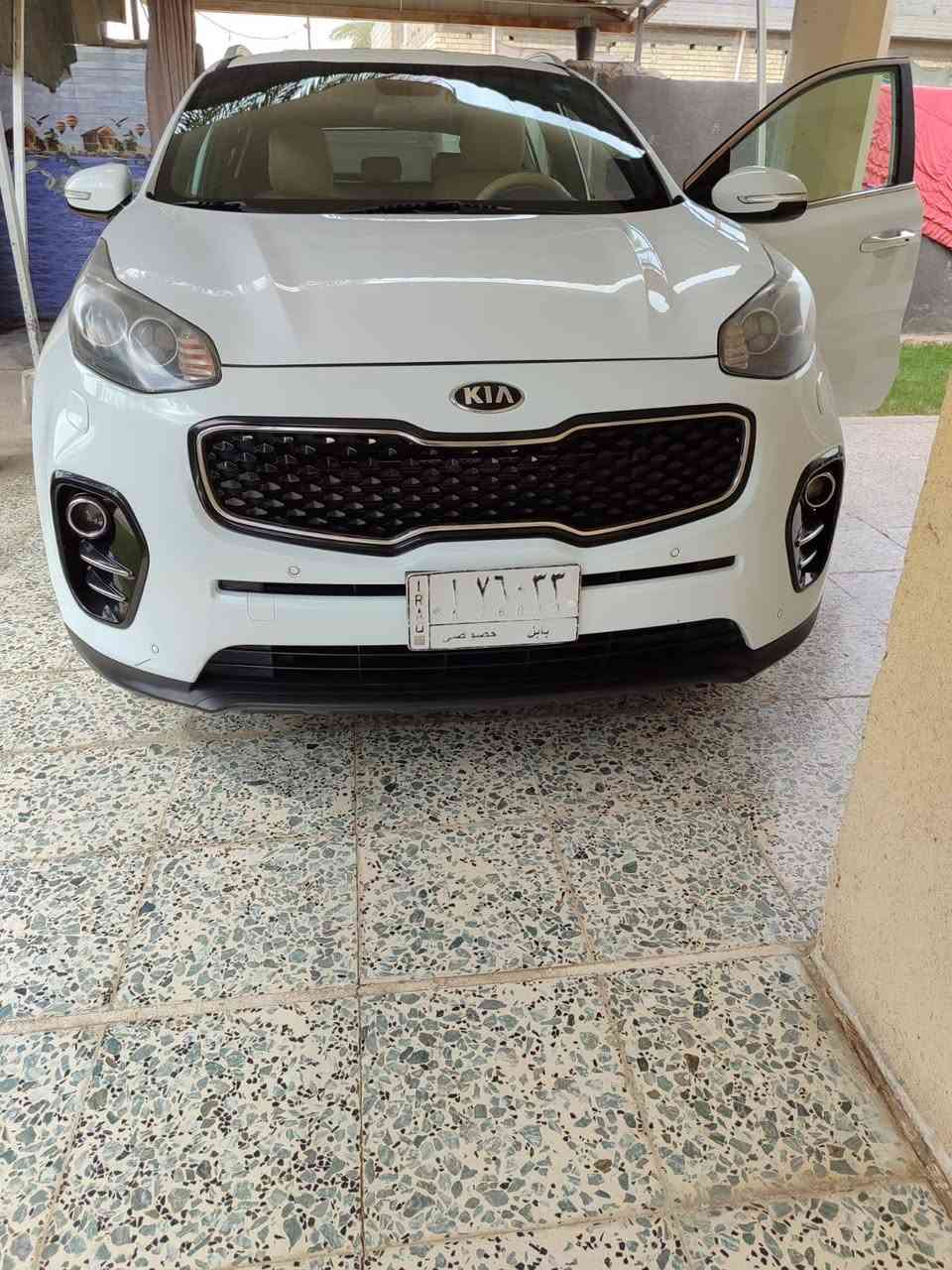 سبورتج خليجي 20170
ويل 19
مكفولة من الحادث والتبديل والصبغ 
عدى الطخه الموجودة بالجنطه 
ماشيه 119 حقيقي 
سعرها 169 وبيها مجال قليل 
مكان السيارة بابل 
للاستفسار *********** اتصال او واتساب 
 خاص ما متواجد
