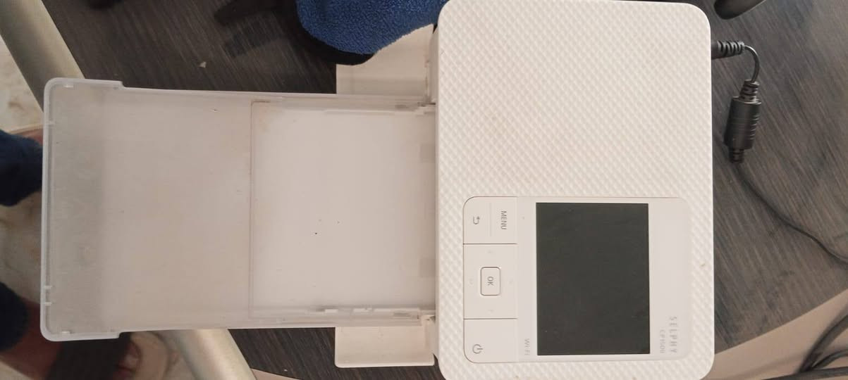 مكتبة كاملة للبيع
طابعات 2
ابيسون 5890
برذر t220
جهاز كبس حراري
مقص صور
طابعه صور
فاترينات3
عارضات3
ميز مكتبي
العنوان بغداد


**إذا كنت صاحب هذا الإعلان وتريد حذفه لأي سبب، رجاءا أرسل رسالة إلى الدعم الفني**