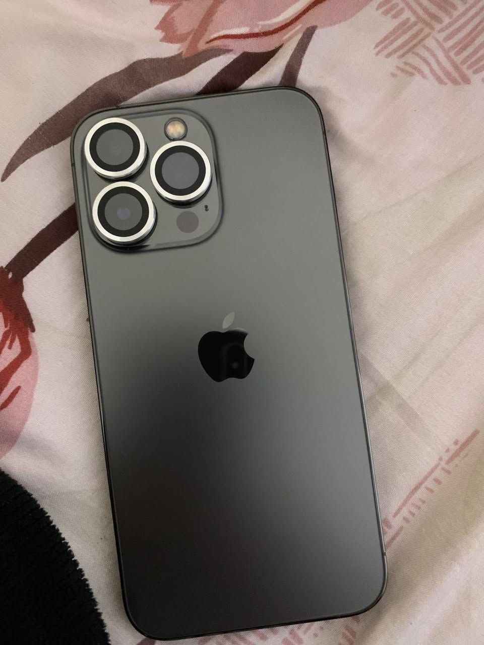 سلام عليكم 
ايفون ١٣ برو زغير 
ذاكره ١٢٨ 
جهاز وتر بروف مكفول 
بطاويه ٨٦ 
نموذج M
 سعر ٥٢٥ 
مكان بغداد ***********
