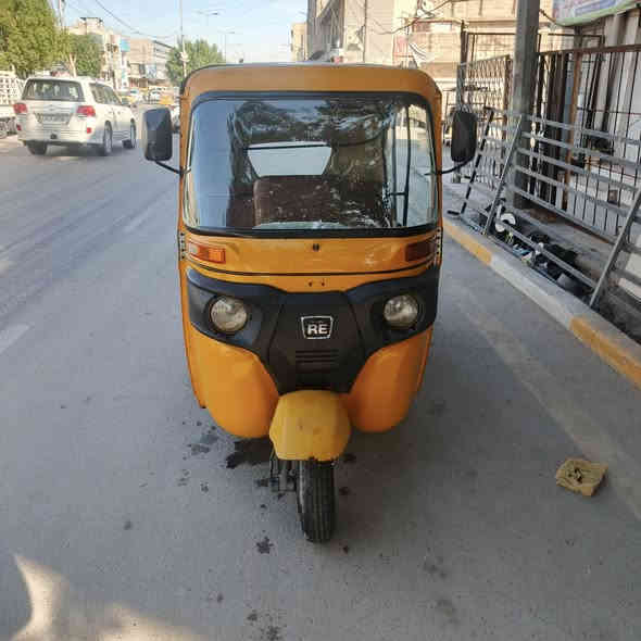 تكتك لبيع موديل 2021 مضيفه وحلوة جاهزة كبل للشارع اوراق كاملة السعر5400 وبيها مجال حك الجيه مكاني بغداد رقمي ***********
