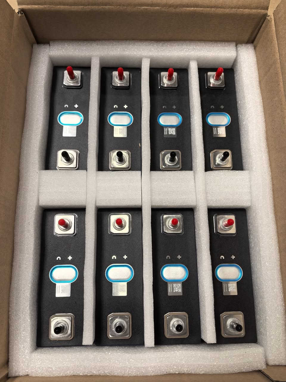 REPT 100AH
Voltage: 3.2V
Internal Resistance: 0.3 Ω
Dimensions: 52-148-118mm
Suitable for home energy storage, electric bicycles, solar power supplies, photovoltaic inverters, etc. Contact me if interested.


**إذا كنت صاحب هذا الإعلان وتريد حذفه لأي سبب، رجاءا أرسل رسالة إلى الدعم الفني**