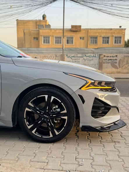 السلام عليكم
للبيـع فقـط بدون مراوس
 
السياره موديل 2023 Gt Line سمنتـي داخـل أحمر
حآدثهه واضح بل صور جاملـغ معدل ومصبوغ + صندوك مبدل نفس اللون الضربه مواصله للحوض نهائيا شخط مـابي 
 البيبان صفحه آلسايق بيهن كلير بدون فتح بدون حادث بدون تصليح بلاديآت فقط كليـر 

ماشيـة 36Mi  كلشـي بيهه بلادي وجاهـزه للأخير وبدون ايربآك البچم كبـس 

ألسعـر 213 ورقـه وبيهه مجـآل 
مكـان السيـاره بغداد . حي العدل 

رقم تلفون 
***********
