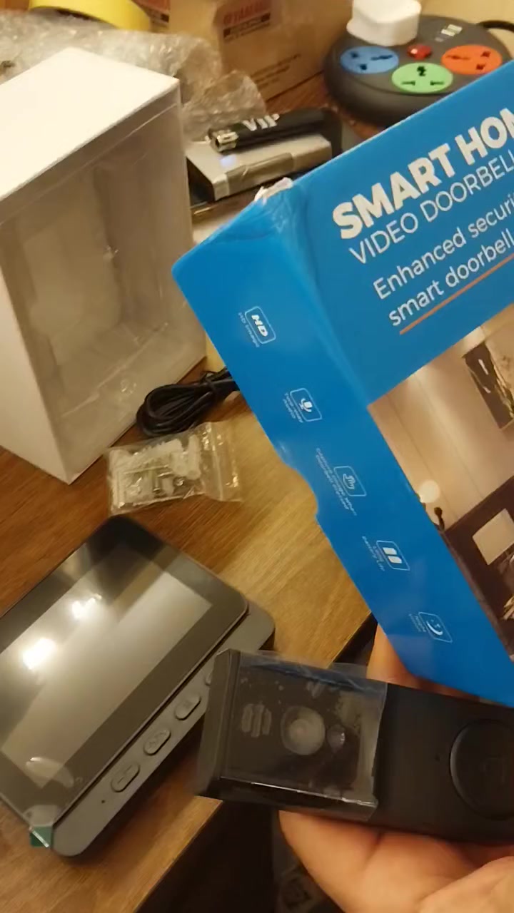 جرس باب ذكي يحتوي شاشة داخلية وكاميرا خارجية


**إذا كنت صاحب هذا الإعلان وتريد حذفه لأي سبب، رجاءا أرسل رسالة إلى الدعم الفني**