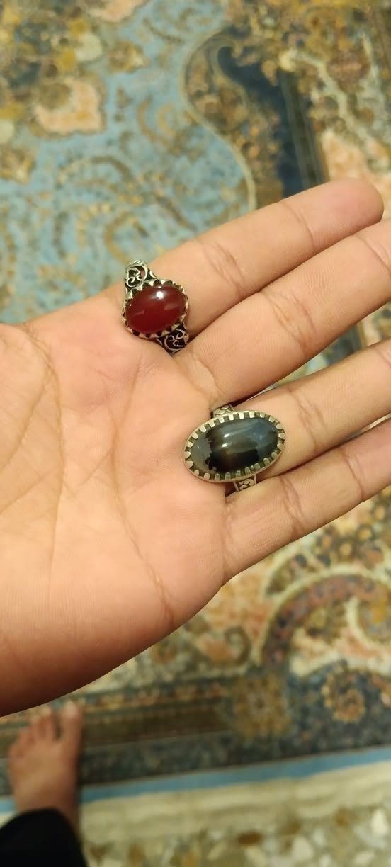 سلام عليكم ورحمة الله وبركاتة. اعزائي هذني المحابس والاحجار للبيع كلمن وسعرة الي يحب يشتري يتفضل خاص. وشكراً ♥


**إذا كنت صاحب هذا الإعلان وتريد حذفه لأي سبب، رجاءا أرسل رسالة إلى الدعم الفني**