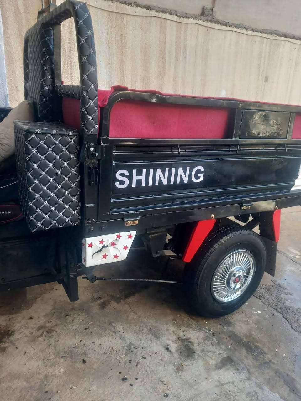 السلام عليكم ورحمة اخوان
ستوته
 للبيع موديل 20

***********
