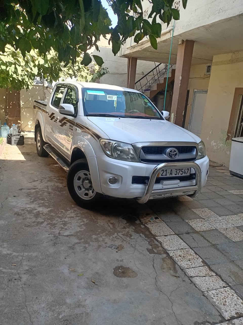 السلام عليكم بكم مرزي موديل 2009 فورويل سياره رقم السليمانيه كير عادي السياره مكفوله من الدعاميه للدعاميه غير بل جامر لوق الخلفي للسكن تعديل بارد شبر  فقط   والسياره باسمي تحويل ثاني يوم (السعر180) وبيها مجال بسيط رقمي مكاني كركوك رقمي ***********ماهر
