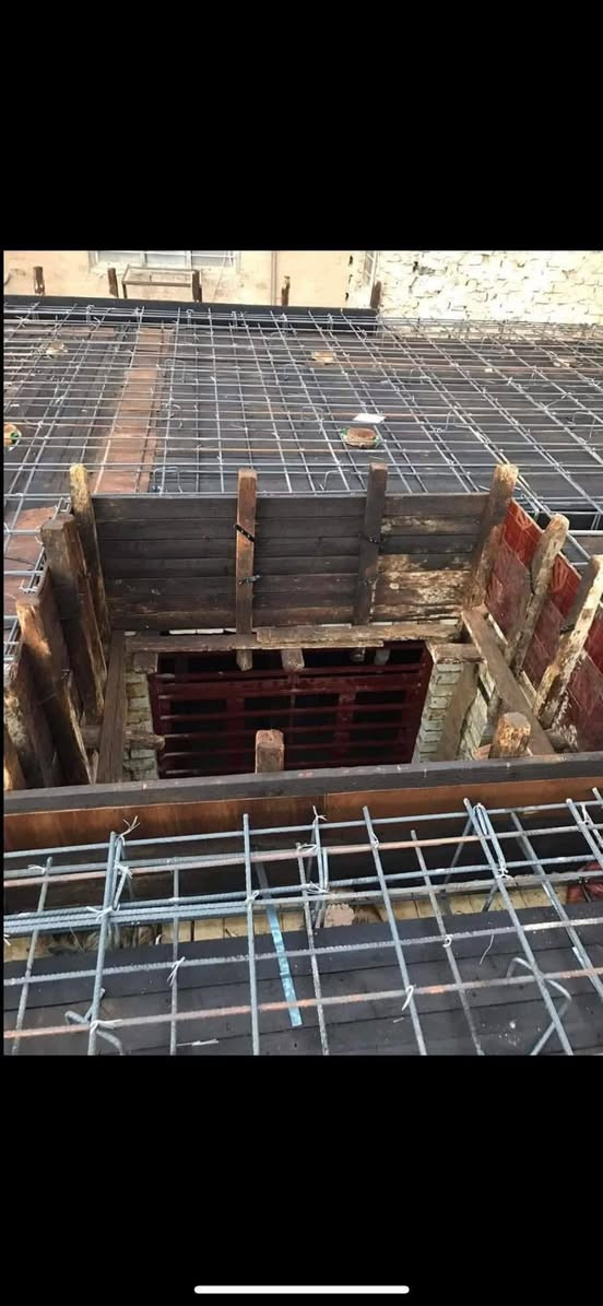 السلام عليكم إلى أهلنا في ناحية كنعان يعلن مكتب الارتقاء الهندسي في الناحية عن بناء الدور السكنية  والمباني بنظام القسط والنقد يوجد لدينا كادر هندسي متخصص في كافه مراحل البناء للاستفسار التواصل على رقم ***********
عنوان المكتب ناحية كنعان
