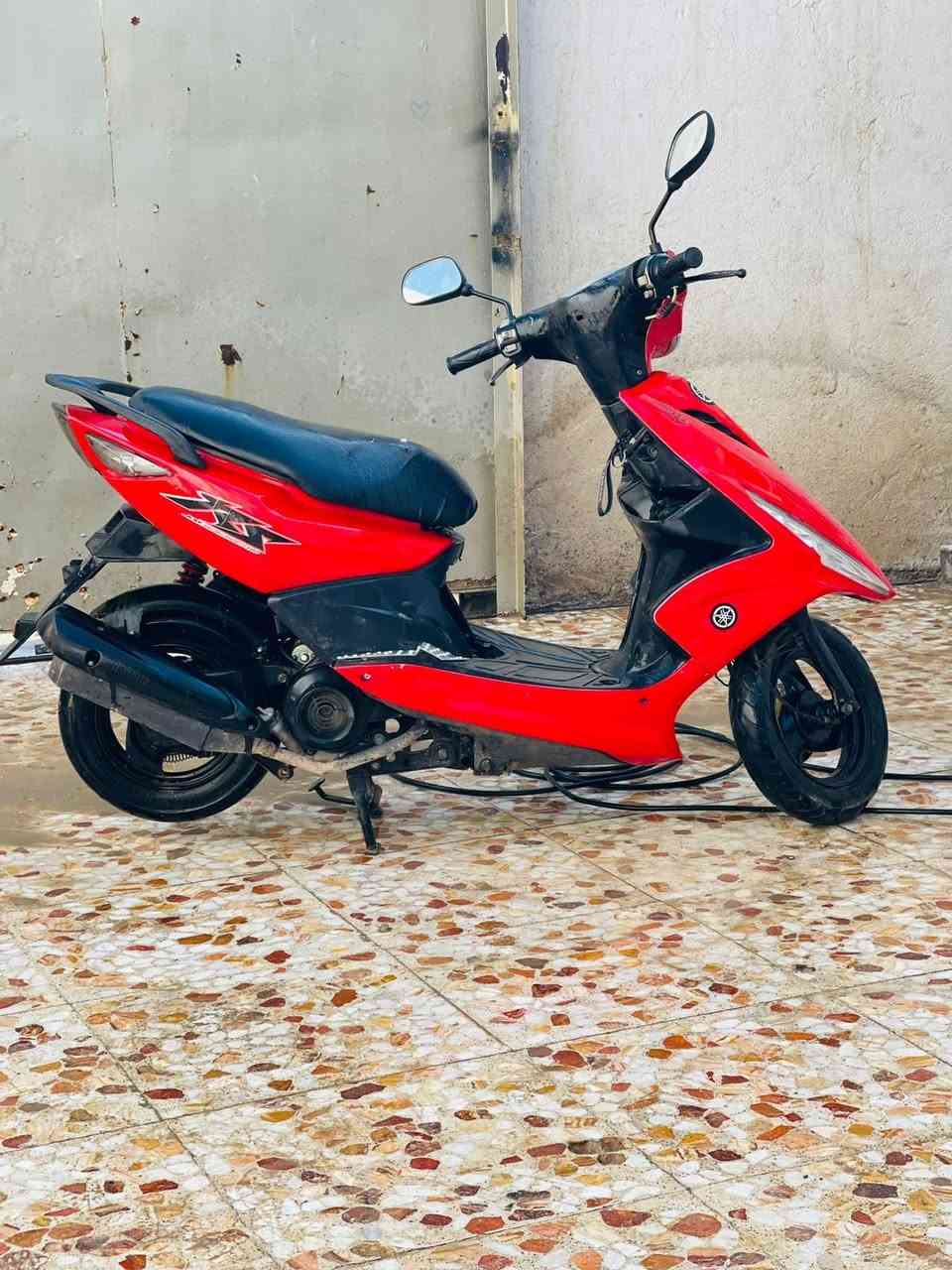 ماكس مضلع ياباني الدراجه بلاديه خرسه لا تبخير لا تنقيص نكره بكل وقت وناعمه حيلللل سلف هندر كهربائيات كله شغاله ما ناقصه برغي كاملههه ومابيه اي عيب بس طوافه مال بانزين معلكه السعر ٤٢٥ المكان حله ابو خستاوي ***********
