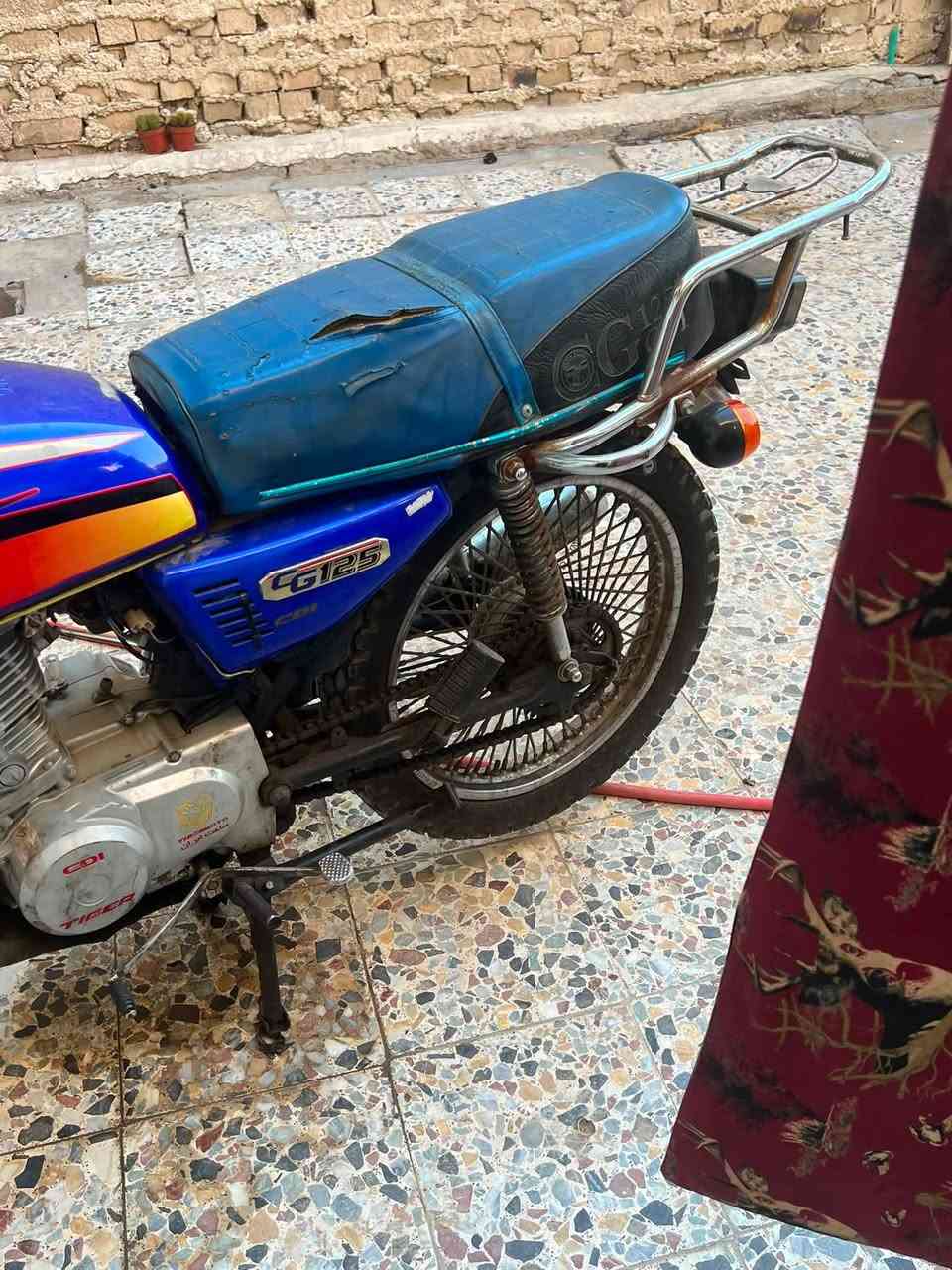دراجة البيع بيهة أوراق شغلة بس تذب دهن


**إذا كنت صاحب هذا الإعلان وتريد حذفه لأي سبب، رجاءا أرسل رسالة إلى الدعم الفني**