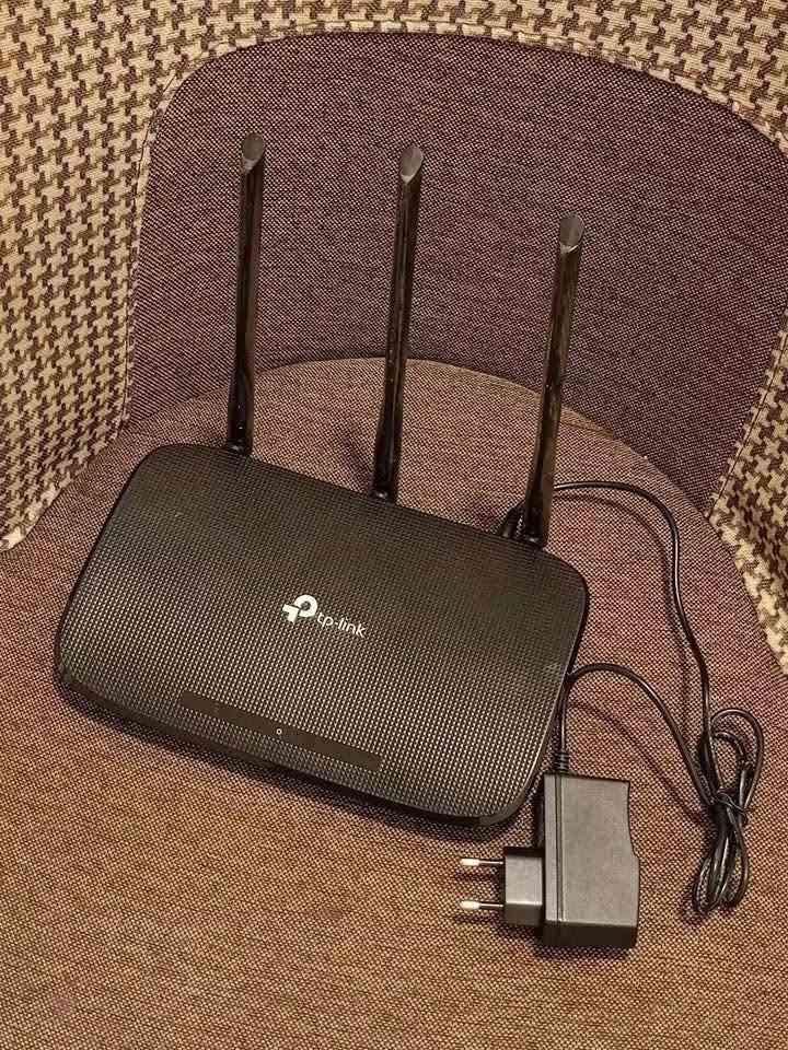 راوتر TP-Link جديد نظافه 100%
السعر 15 الف / النجف واتساب فقط ***********
