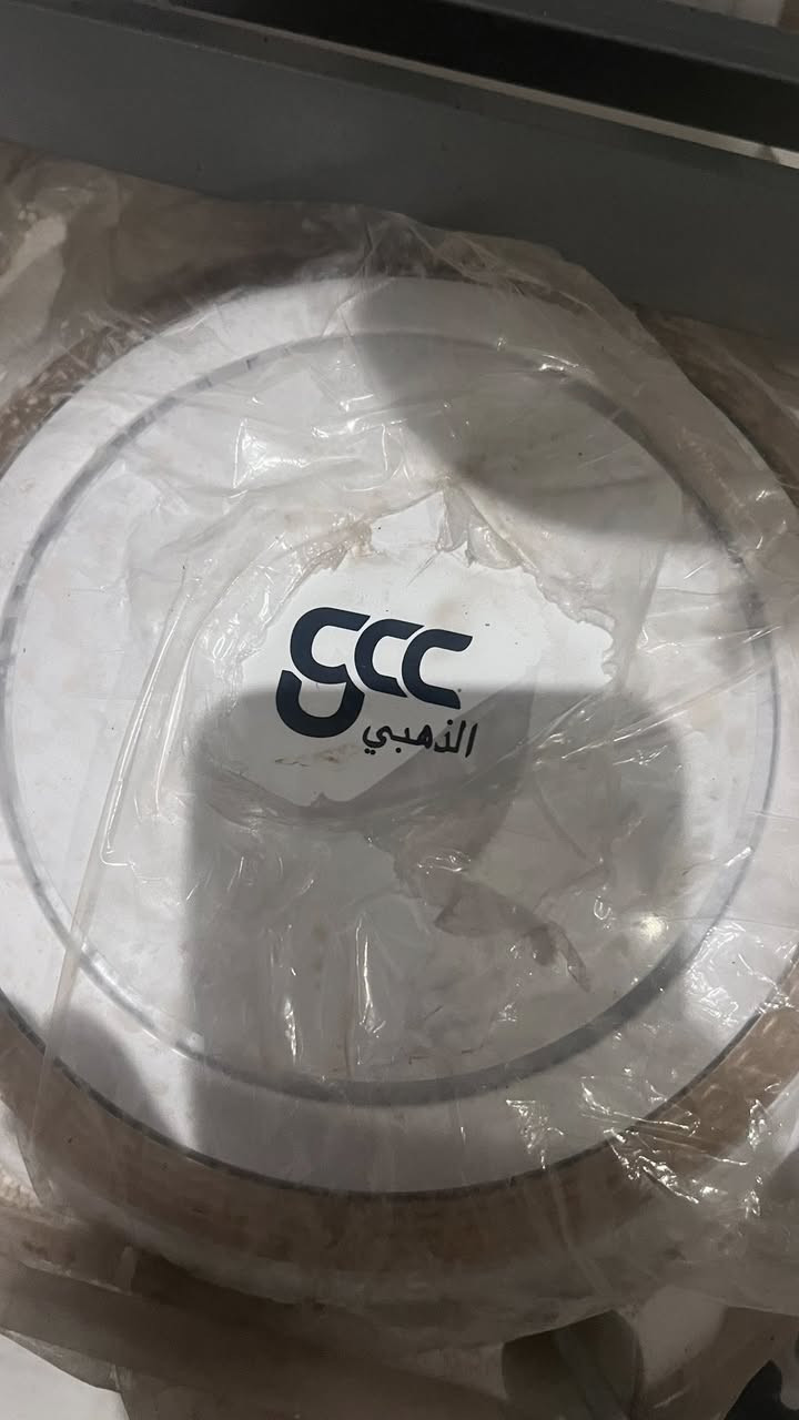 للبيع مروحة سقفية GCC الذهبي
لون أبيض بحواف ذهبية شكل أنيق ومرتب جديدة بالكارتون وياها كامل الملحقات
مناسبة للبيت والغرف والصالات
شغل مرتب وتبريد قوي
السعر : 50 ألف فقط
توصل:

0786 443 6008
