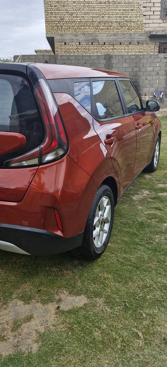 السلام عليكم
كيا سول 2023 سياره جاهزه خير من الله ليبل واحد عدا البنيد صبغ بدون داخل ماشيه 92 رقم بابل مكينه 2000 دوش مكان السياره طوريج السعر 160 وبيها مجال رقم *********** مامتواجد على الفيس
