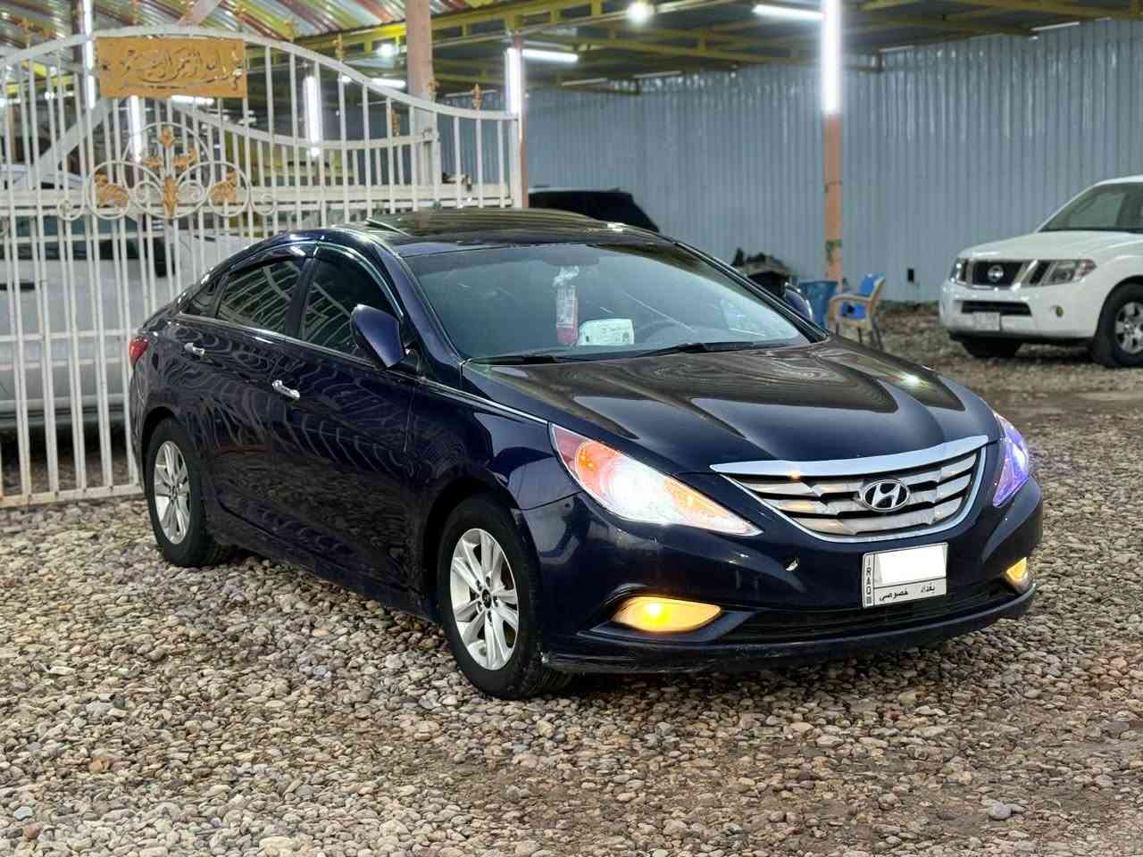 بيع او مراوس حسب القناعة
هونداي سوناتا 2011 فووول مواصفات 1/1 سبورت وارد أمريكي لون حبري ضررها فقط هلال جاملغ خلفي جهة السائق وبيه طخة واضحه بالصور بالجاملغ العكسه سياره نضيفه جدا رقم بغداد مشروع وطني تحويل مباشر سنويه جديده مواصفات فول :

بصمة تشغيل وبيبان ويل كب فتحة سقف كشنات كهرباء وتدفئة شاشه كبيره وكامرة خلفيه دبل صالنصة يعني مواصفات الفول معروفه محرك كير صدر تخم تاير كله مكفول وجاهز

 السعر 108$ وبيه مجال للشراي يدلل مكاني بابل ناحية الشوملي 

للاستفسار : ***********
