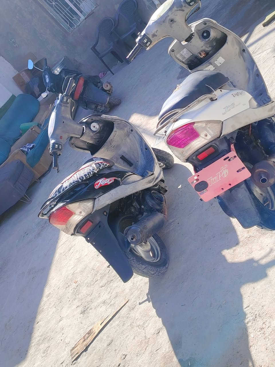 السلام عليكم دراجتين ماكس منغولي للبيع يخبلن البيضه عوزها كهربائيات والسوده عوزها بس سلف لو شخاطه العنوان حله بابل البيضه السعر 350والسوده السعر 400وبيهن مجال بسيط الأستفسار على الرقم ***********
