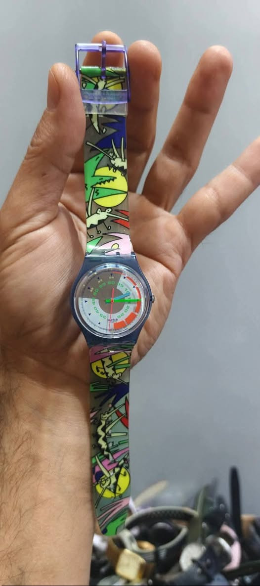 ساعه سواتش 
سويسري سير موشم
إصدارها في عام 1992 وتتميز بتصميمها الغريب الذي يشبه عداد السرعة. 
السعر خاص يوجد توصيل


**إذا كنت صاحب هذا الإعلان وتريد حذفه لأي سبب، رجاءا أرسل رسالة إلى الدعم الفني**