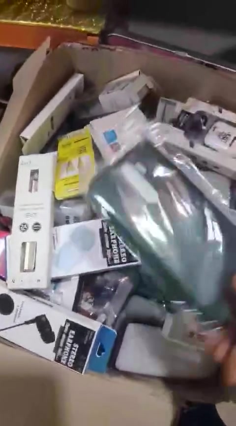 600هە مووی پێکه وبۆفرۆشتن دانه ی700دینار


**إذا كنت صاحب هذا الإعلان وتريد حذفه لأي سبب، رجاءا أرسل رسالة إلى الدعم الفني**
