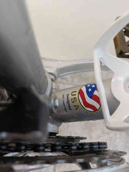 موصل // المجموعة 

بايك #ترحال _ ماركة  

مختوم صناعة أمريكي 
حجم  28 فريم 50 
معدن ألمنيوم بالكامل 
دبل أمامي سلس 
سيت كروب  Shimanow Deore 
السرعات 8 * 3  
گير فقاس شاشة 
تايرات كونتيننتال  
* الدراجة كلها ختم واحد 
 * الحالة نظافة 100٪ 

السعر 270  ألف  

للتواصل خاص أو واتس  ***********
* متوفر توصيل
