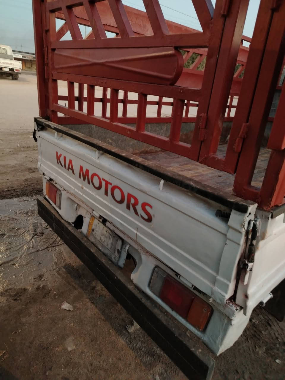 السلام عليكم سياره للبيع موديل ١٩٩٤رقم بغداد سياره مكينه كير حدادية كفاله سنويه إنكليزي اللوحات عال استلام تحويل ثاني يوم المكان الحله /الشوملي
***********
